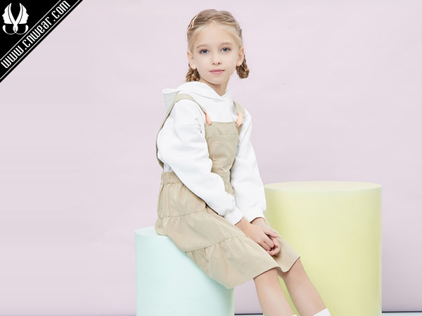豆豆衣橱童装品牌形象展示